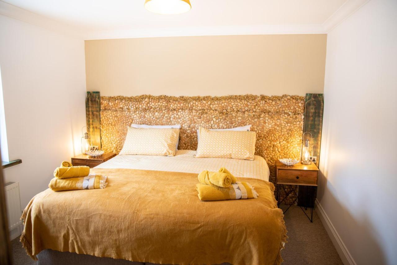 The Beach House Holiday Apartments Eastbourne Dış mekan fotoğraf
