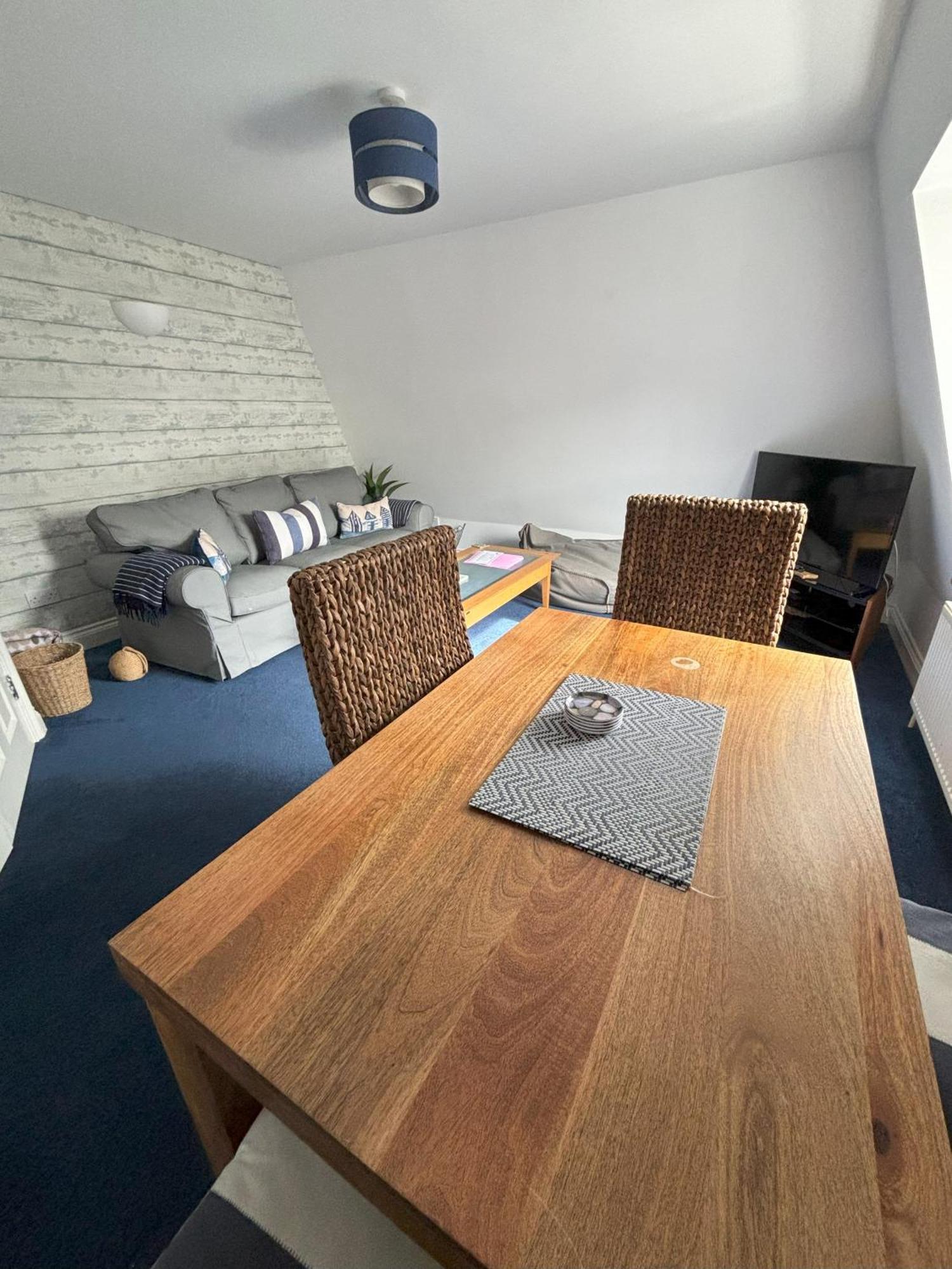 The Beach House Holiday Apartments Eastbourne Dış mekan fotoğraf