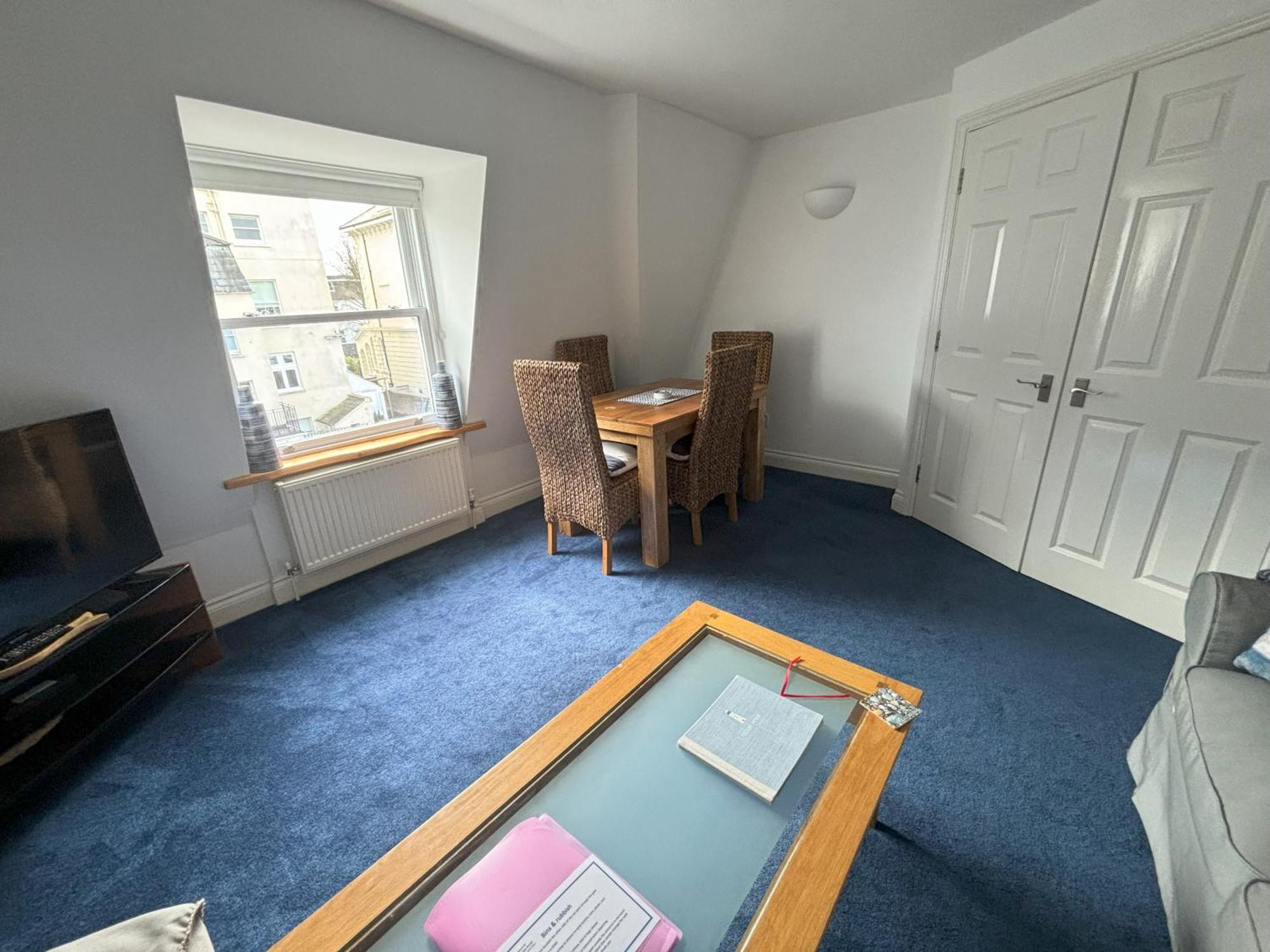 The Beach House Holiday Apartments Eastbourne Dış mekan fotoğraf