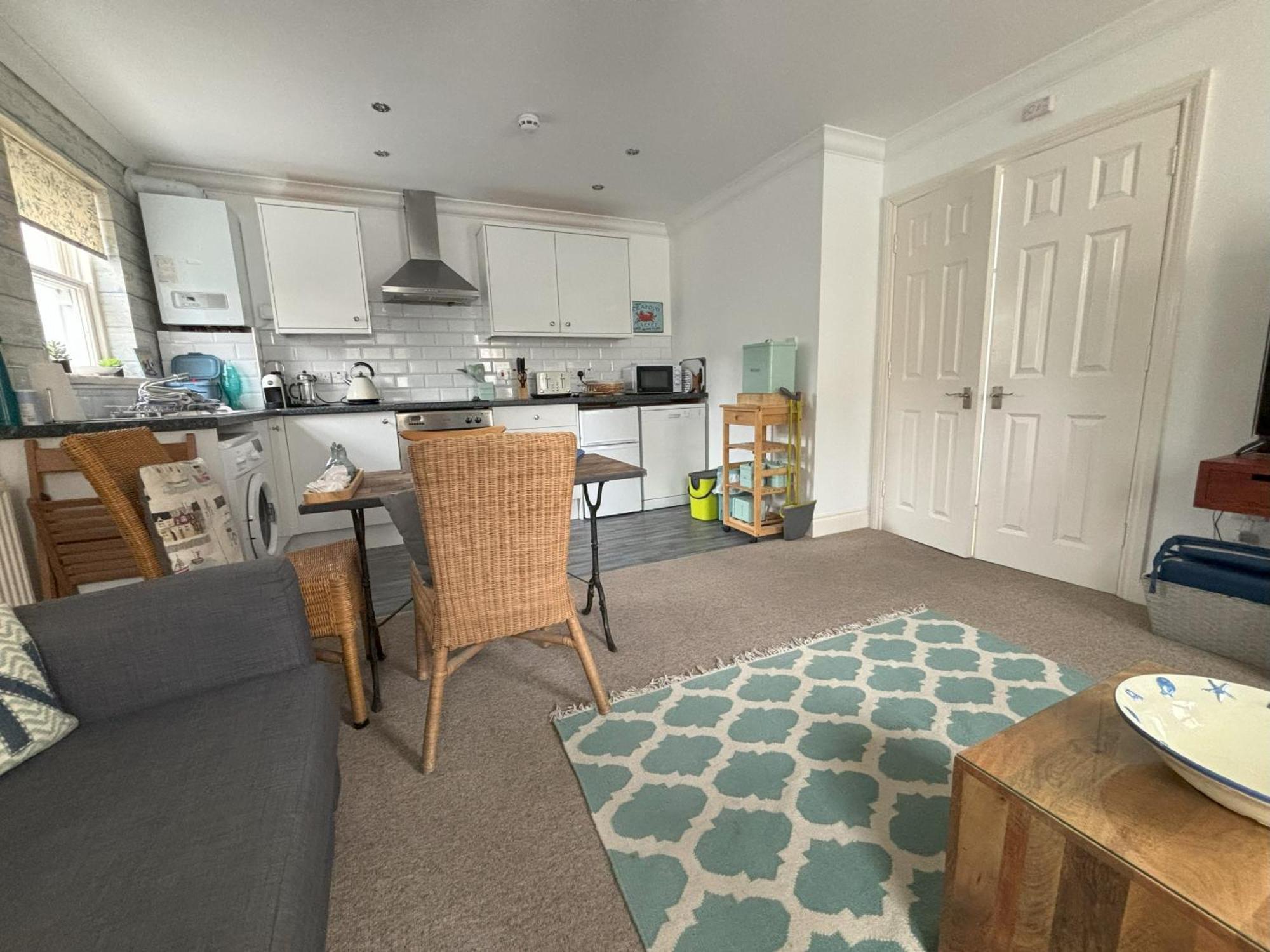 The Beach House Holiday Apartments Eastbourne Dış mekan fotoğraf