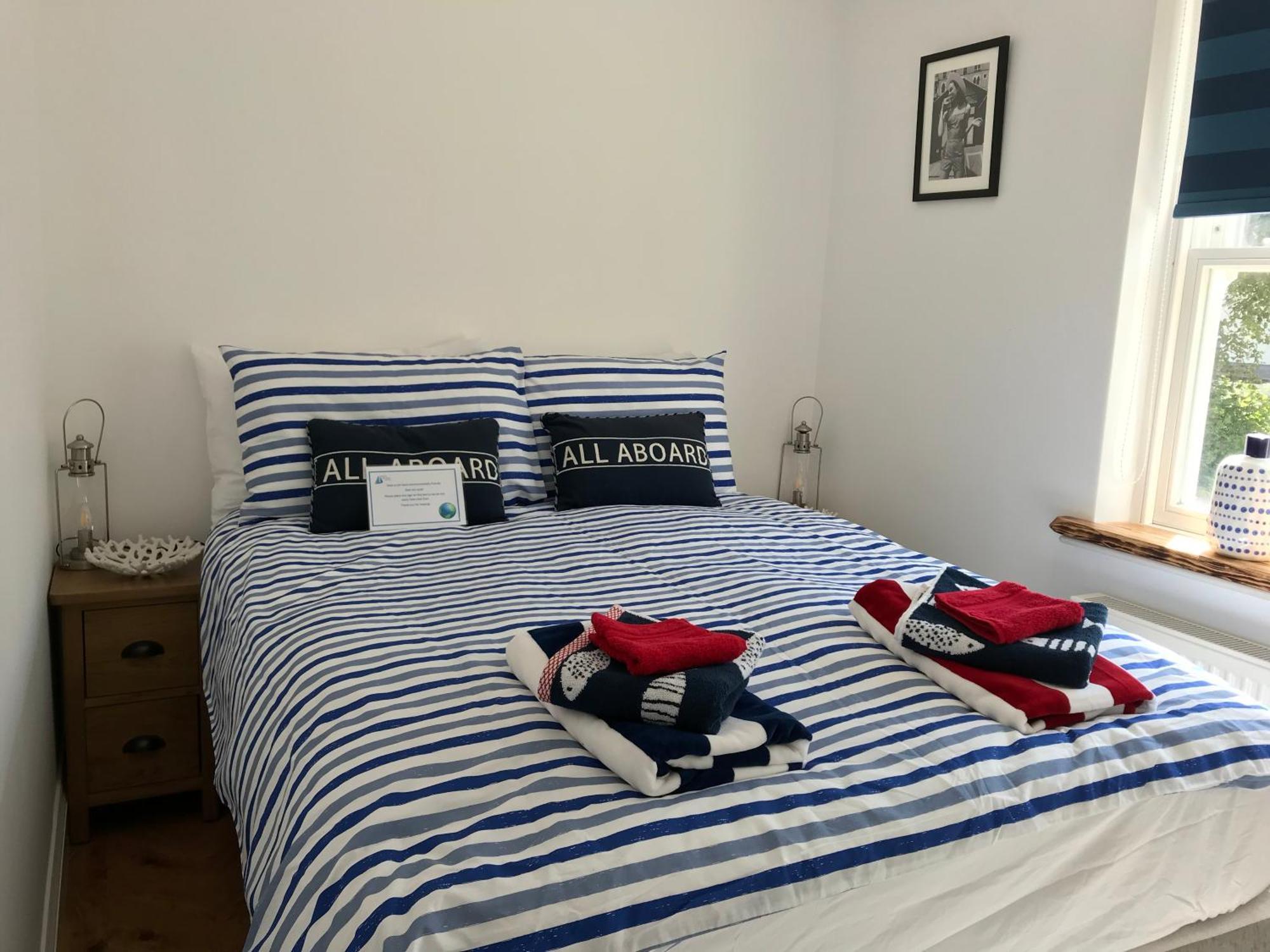 The Beach House Holiday Apartments Eastbourne Oda fotoğraf