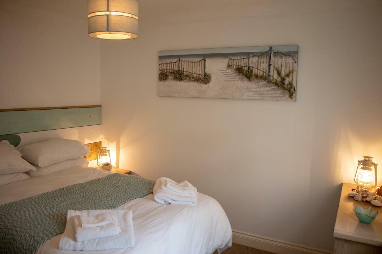 The Beach House Holiday Apartments Eastbourne Dış mekan fotoğraf