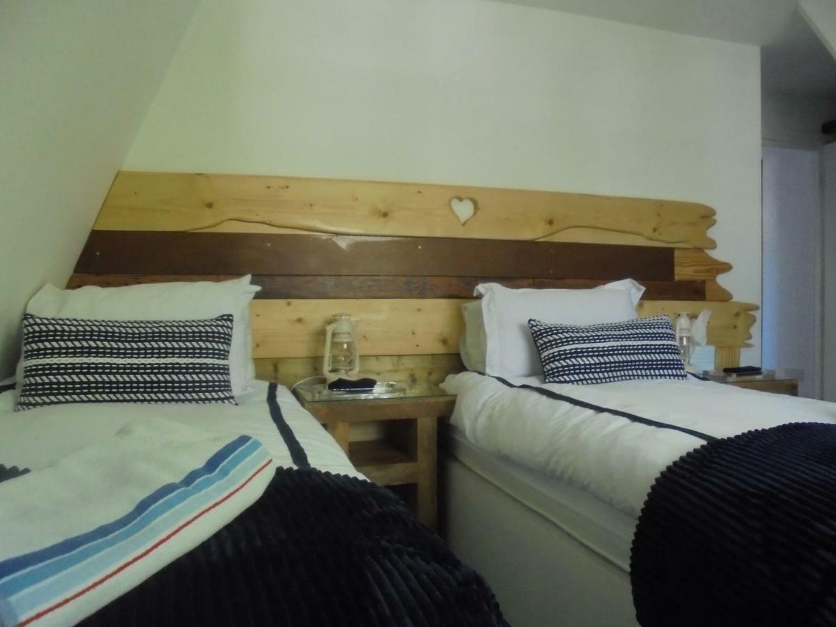 The Beach House Holiday Apartments Eastbourne Dış mekan fotoğraf